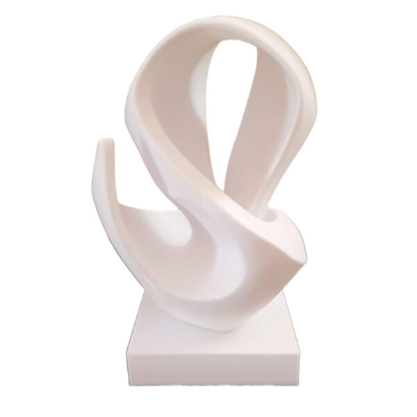 escultura abstracta "vuelo" profundidad visual